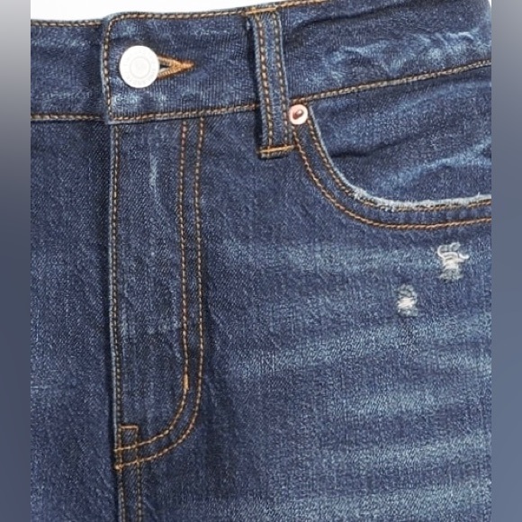 Time and Tru Women's Straight Crop Jeans - Raw Edge Bottoms - Picture 2 of 6